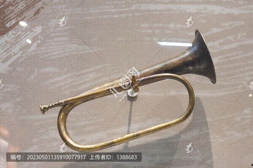 冲锋号,激战正酣,勇往直前的英雄传奇